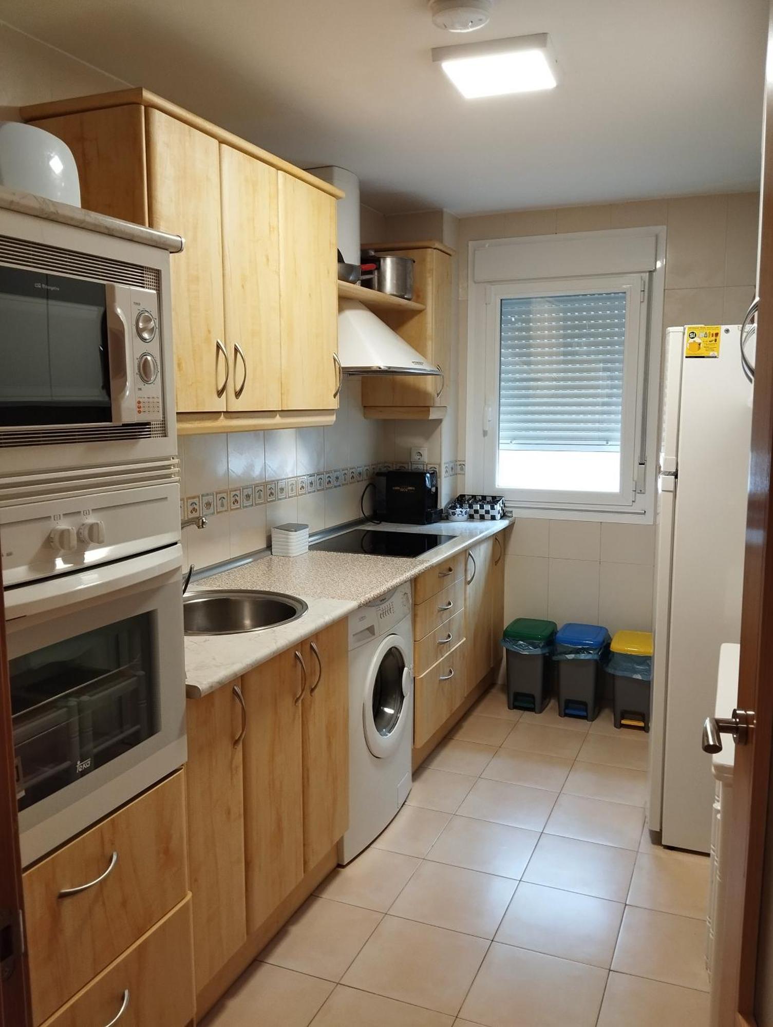 Apartamento Alhondiga Ервас Екстер'єр фото
